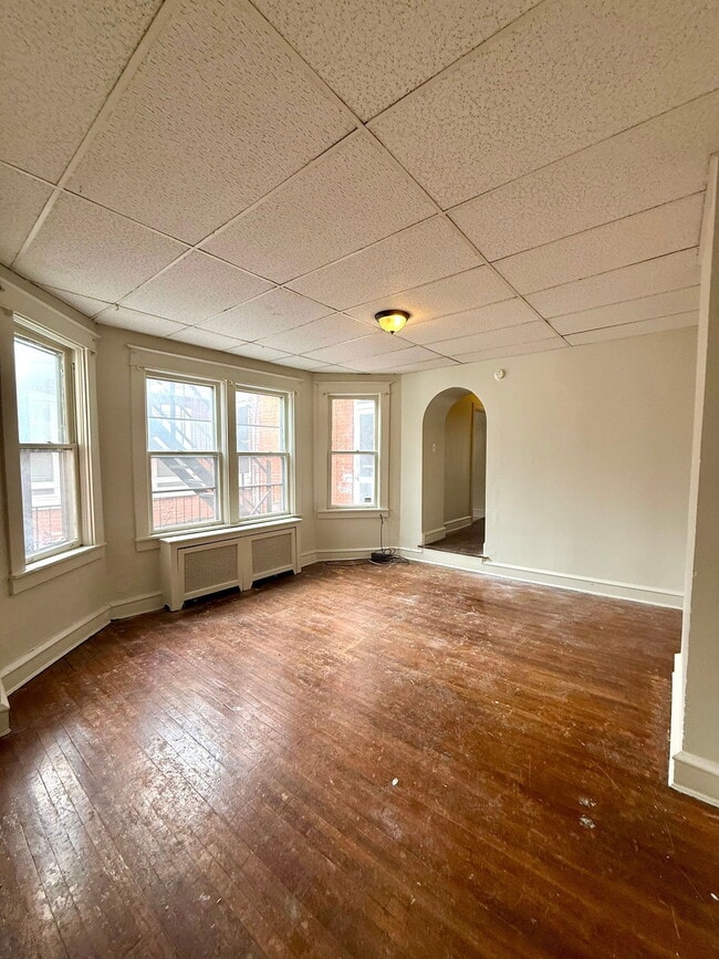 Building Photo - 505 N Lime St