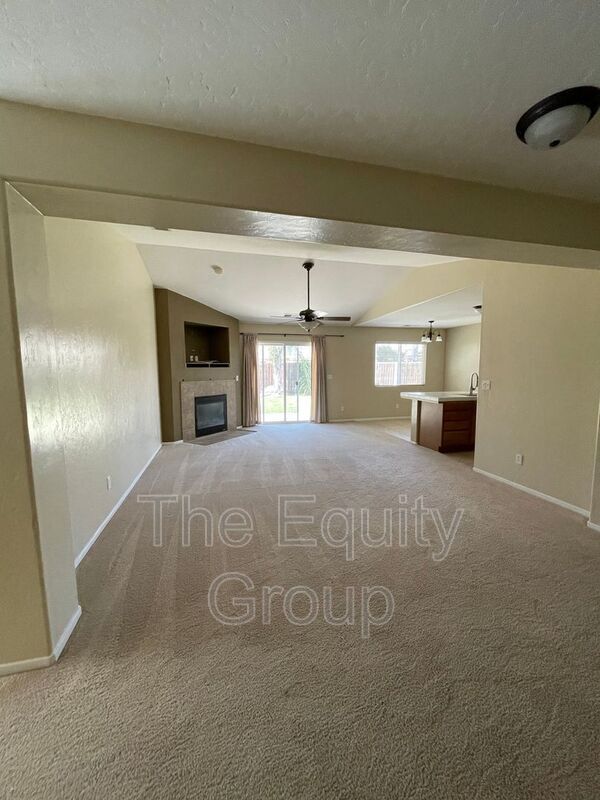 Building Photo - 2844 W Payson Ct