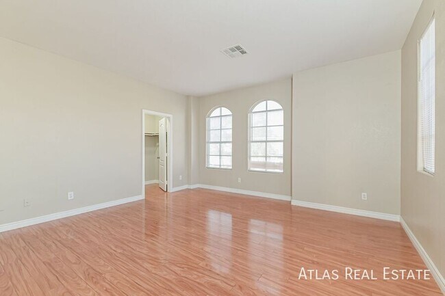 Building Photo - 4009 Bella Palermo Way