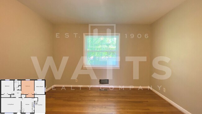 Building Photo - Silver Lake Duplex