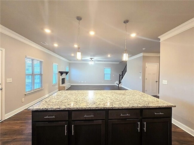 Building Photo - 1866 Castleberry Ln