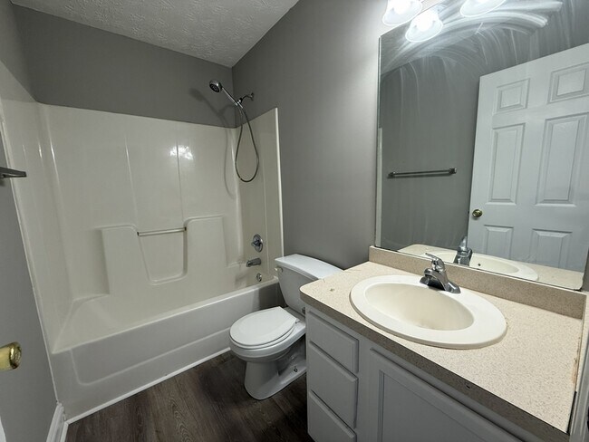 Building Photo - 233 Westchester Cir