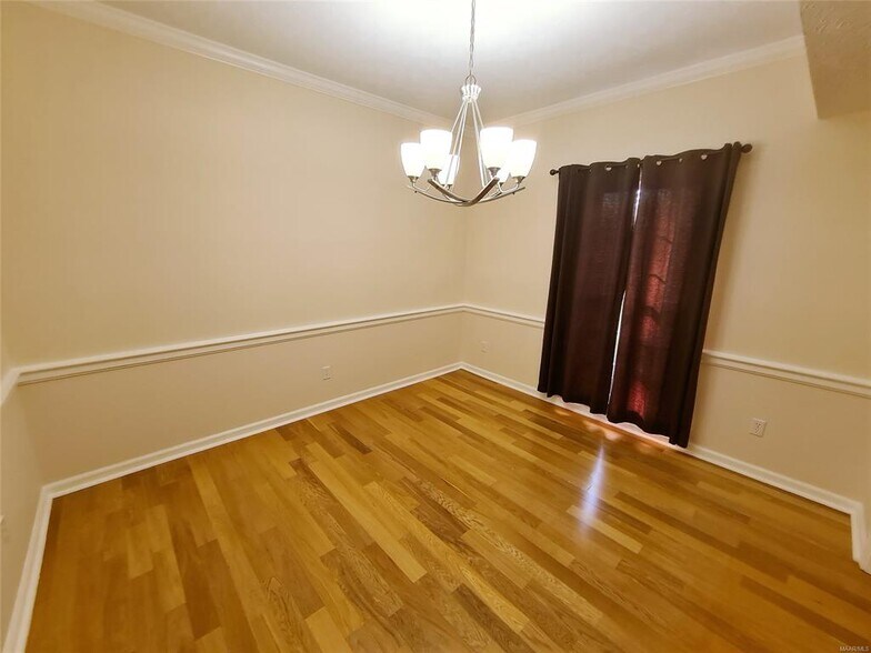 Building Photo - 6474 Halcyon Dr