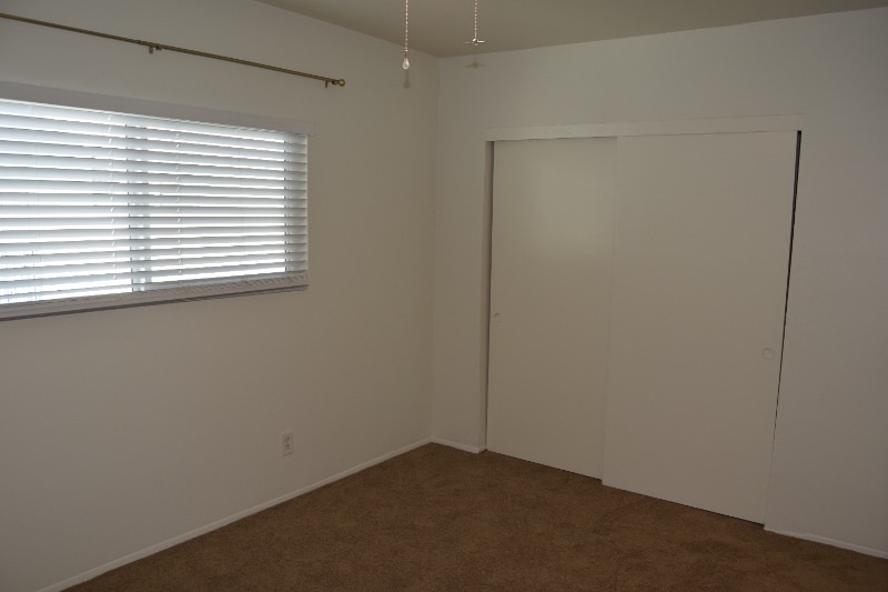 Building Photo - 4566 Utah St