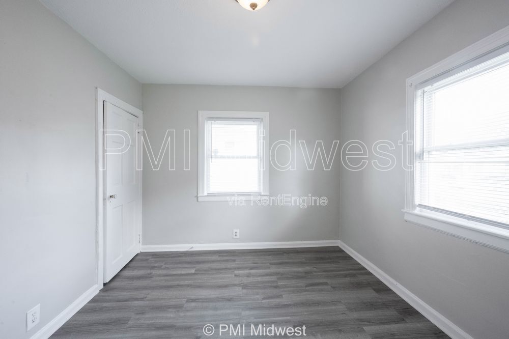 Building Photo - 1415 W Pruitt St