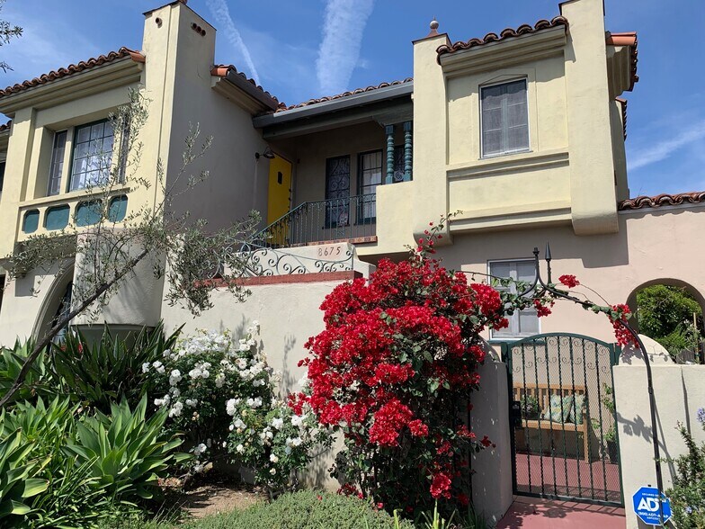 Building Photo - 8673 W Olympic Blvd