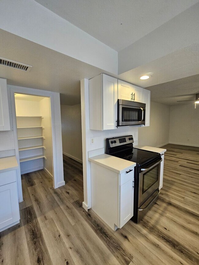 Building Photo - Updated 4BR Home | Pool + 2 Car Garage | Single Level