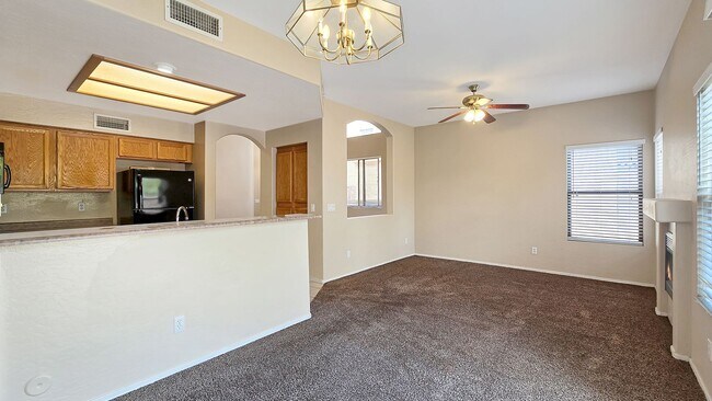 Building Photo - Gated community in Avondale with a communi...