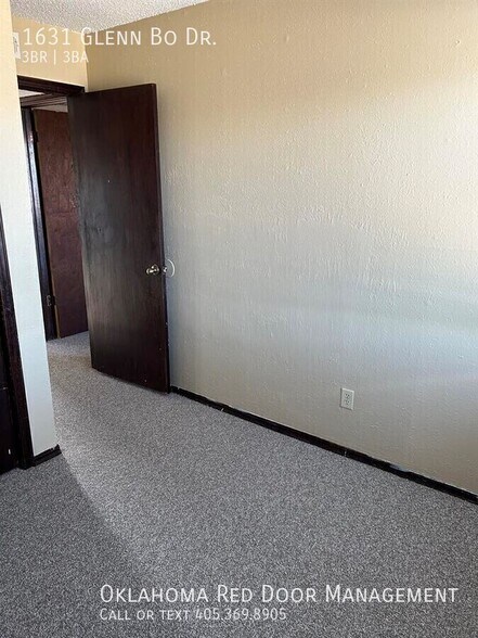 Building Photo - 1631 Glenn Bo Dr