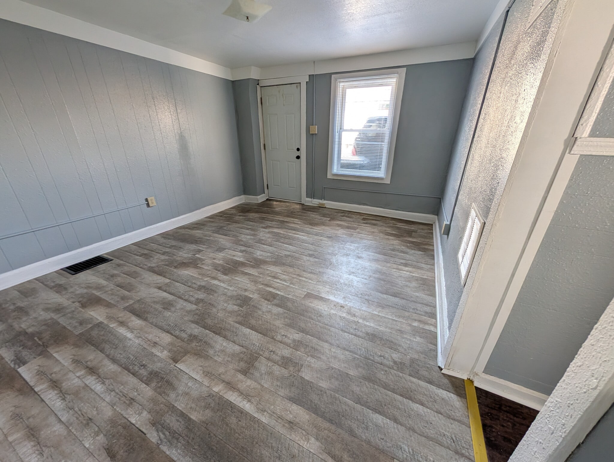 Living Room - 1710 Jefferson St