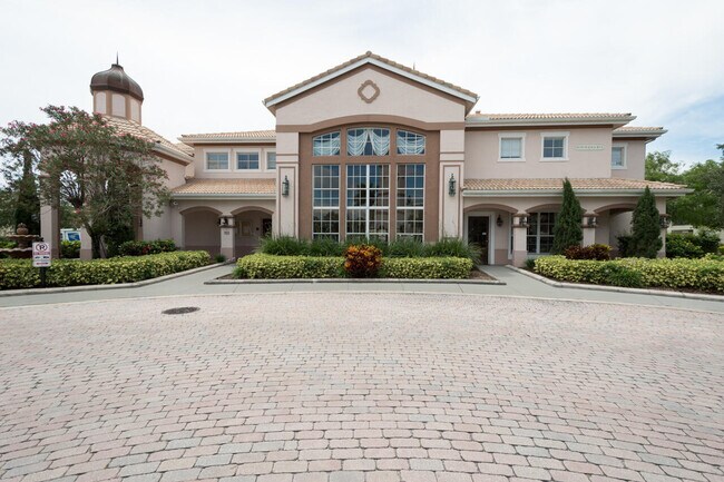 Building Photo - 166 SW Peacock Blvd