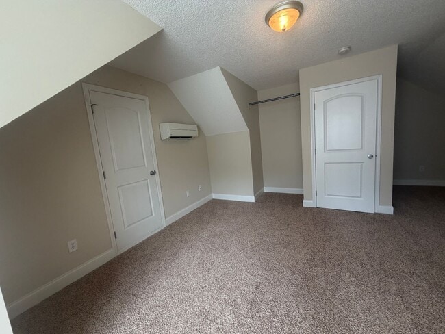 Building Photo - 1345 Raccoon Rd
