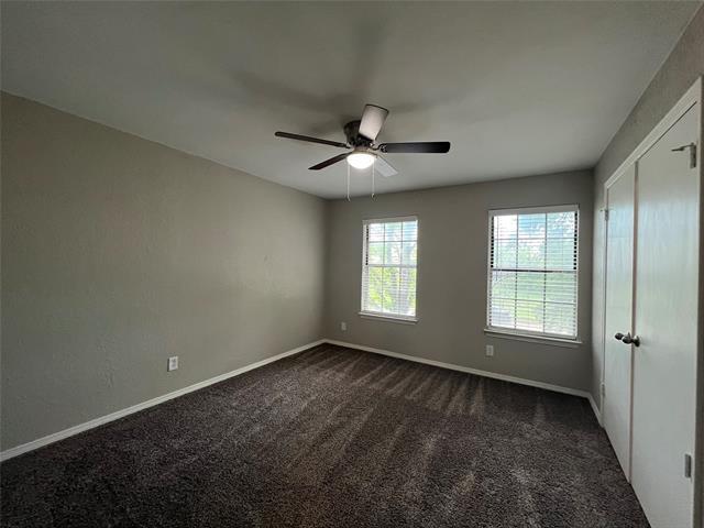 Building Photo - 7417 Kingswood Dr