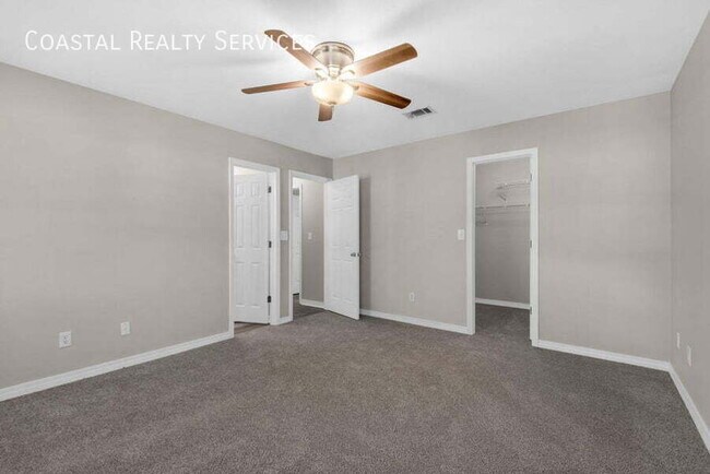 Building Photo - 924 Emily Cir