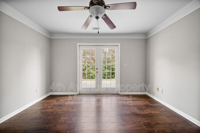 Building Photo - 6033 Riverwood Dr