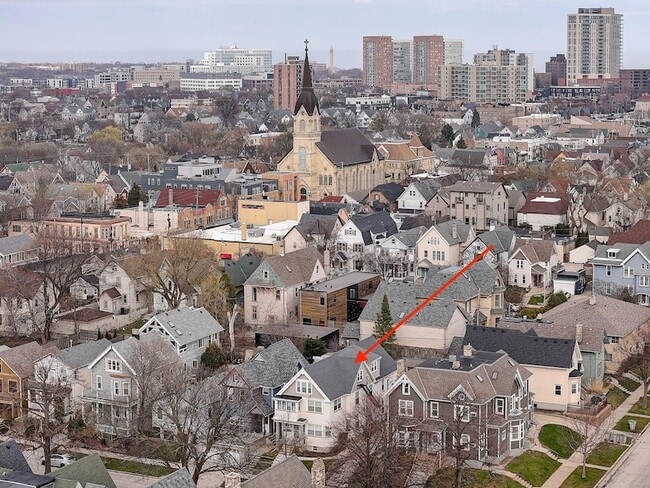 Building Photo - 1660 N Marshall St