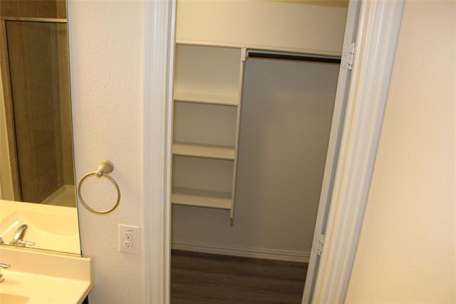 Building Photo - 1321 Rembrandt Dr