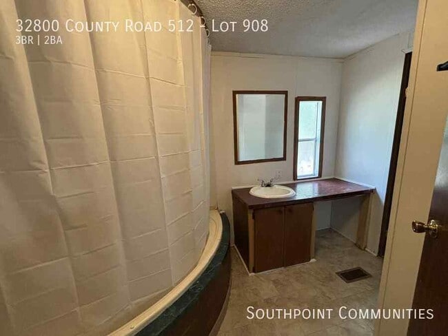 Building Photo - 32800 Co Rd 512