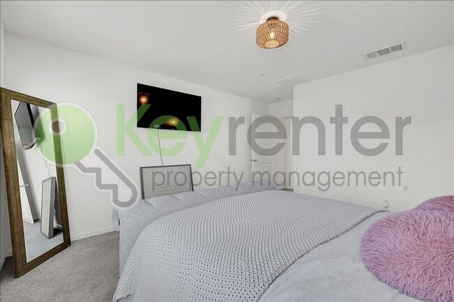 Building Photo - 3843 Bridgemeadow Way