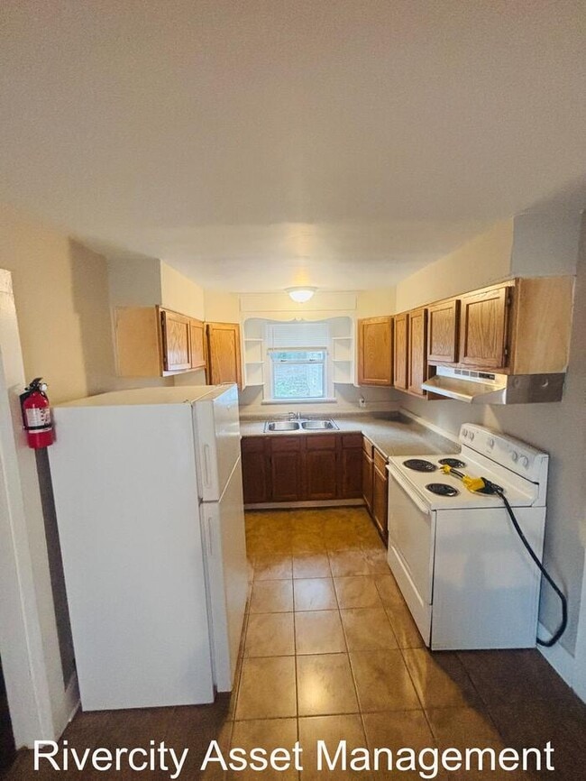 Building Photo - A Must See Gem Located In Frayser!!!! Section 8 Welcomed !!!!!
