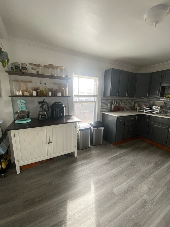 Building Photo - 6 McCabe St