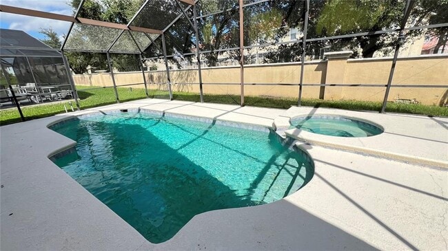 Building Photo - 4599 Cumbrian Lakes Dr