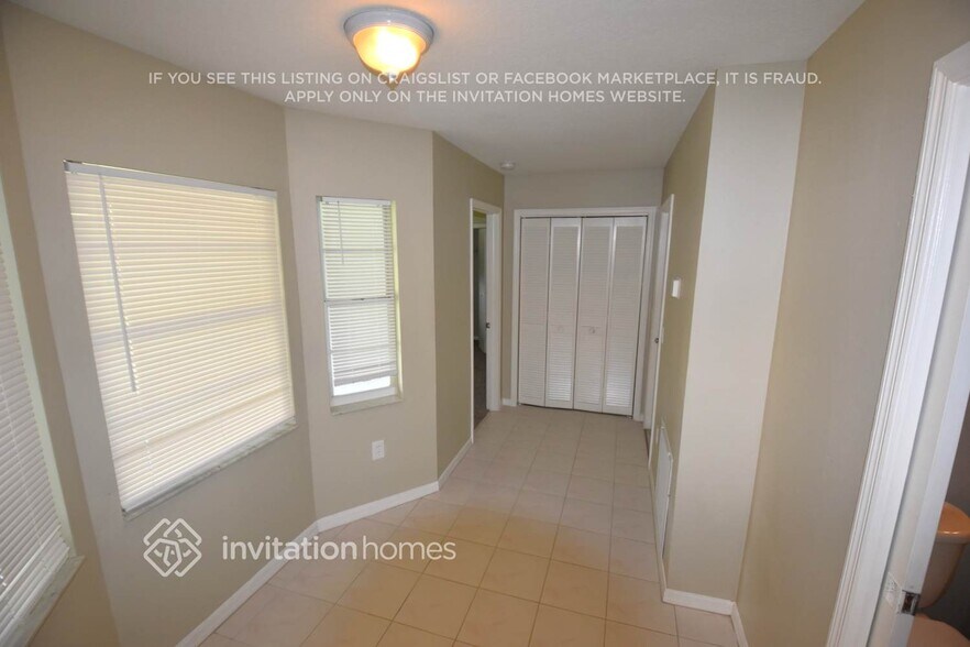 Building Photo - 366 Bamboo Dr