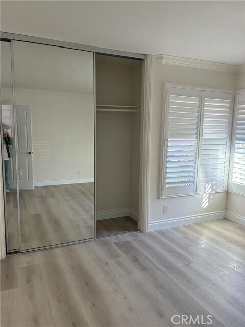 Building Photo - 33 Orangegrove