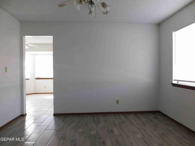 Building Photo - 11249 War Feather Dr