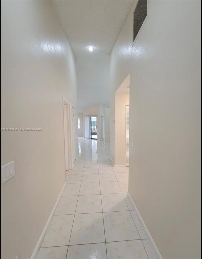 Building Photo - 9336 Ketay Cir