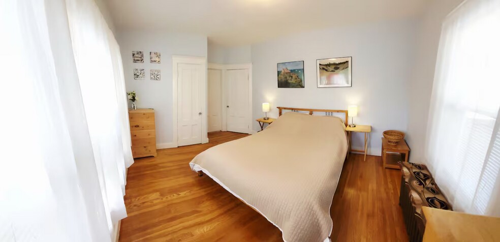 Sky Room - 16 Federal St