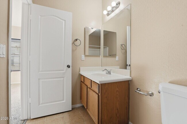 Building Photo - 15818 N 25th St