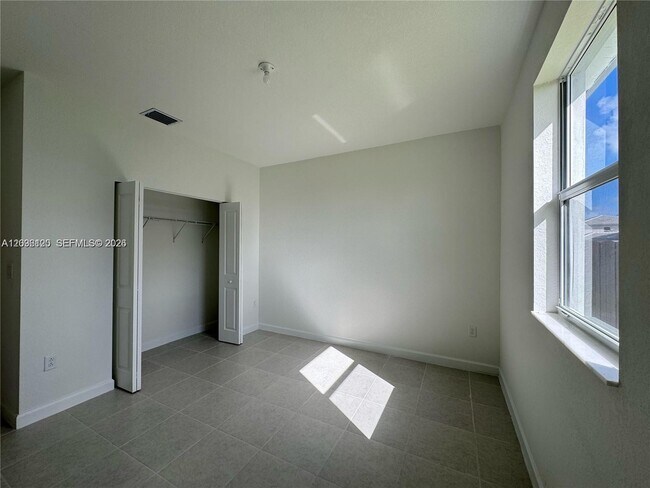 Building Photo - 14894 SW 163rd St
