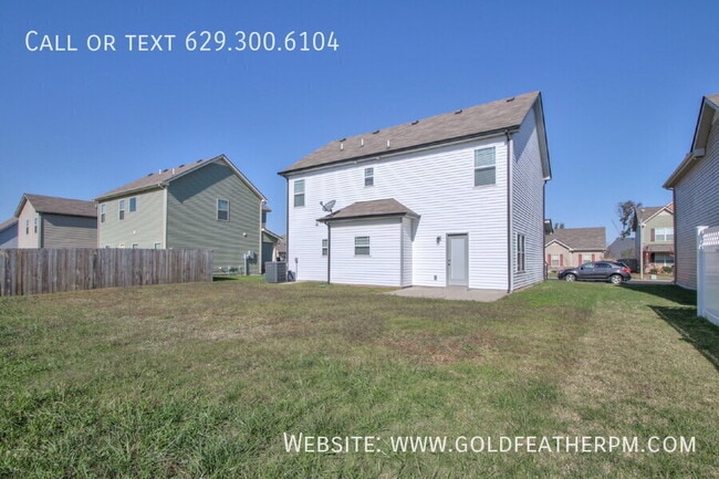 Building Photo - 3365 Tourmaline Dr