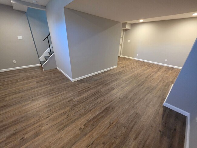 Building Photo - 1368 Harford Square Dr