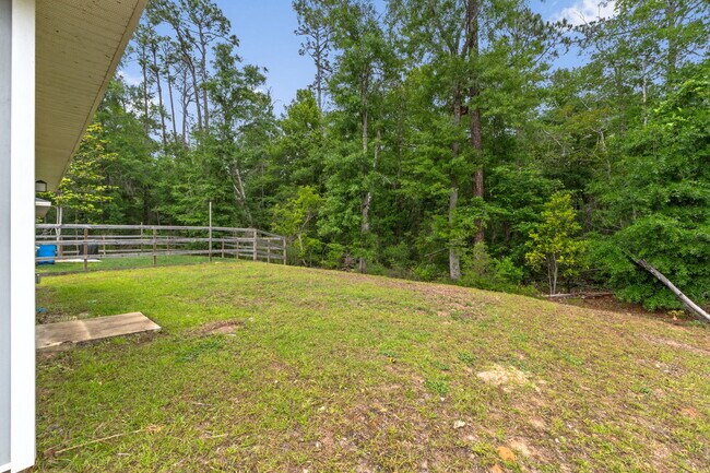Building Photo - 3210 Electra Dr