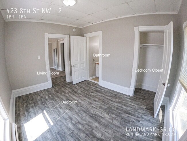 Building Photo - 423 8th St NW