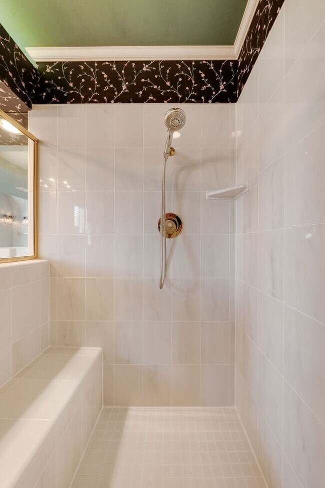 Building Photo - Luxury Custom Home in Folsom with Pool, 3-Car Garage & 4,300+ Sq Ft!