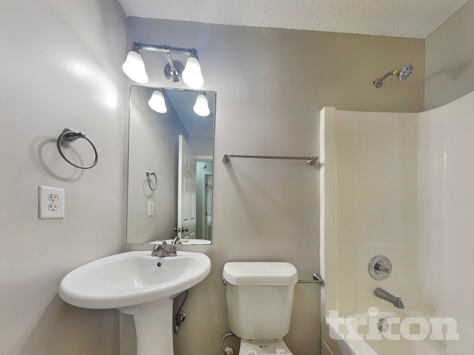 Building Photo - 374 Chesapeake Way