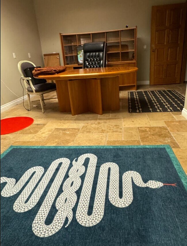 Business Center - 3160 Bel Air Dr