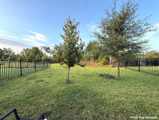 Building Photo - Cagan Crossings 3BR Home Available Now