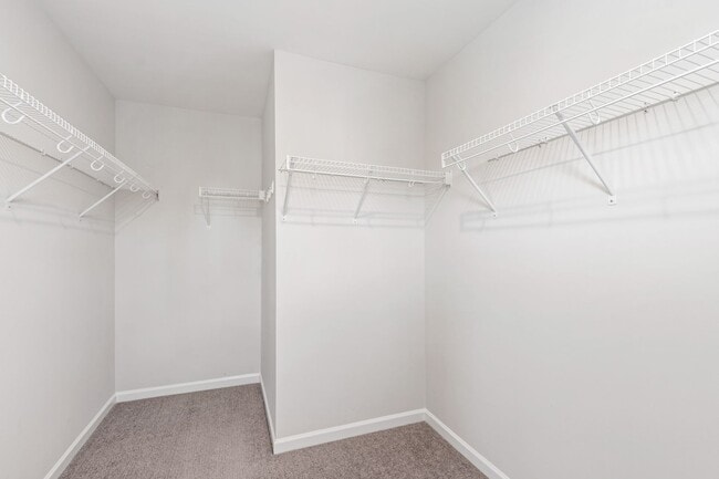 Building Photo - Stylish 4-Bedroom Townhome with Backyard O...