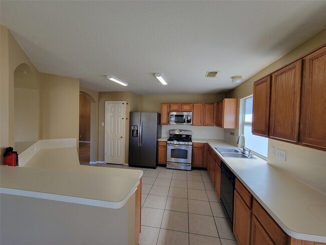 Building Photo - 3934 Camelia Glen Ln