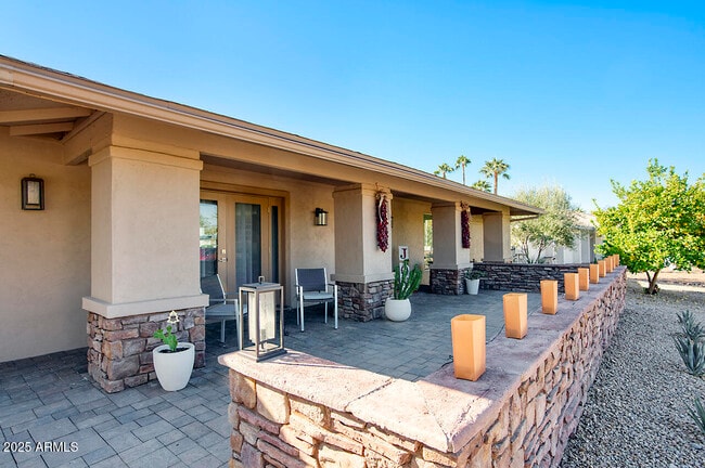 Building Photo - 3337 E Las Rocas Dr