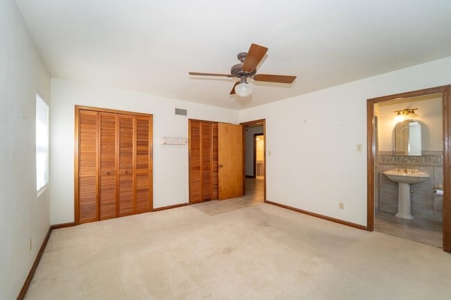 Building Photo - 61 Avista Cir