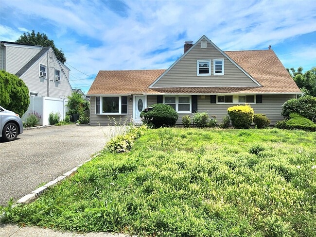 Primary Photo - 60 Barrister Rd