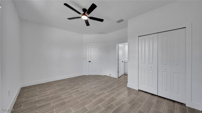 Building Photo - 1121 Hightower Ave S