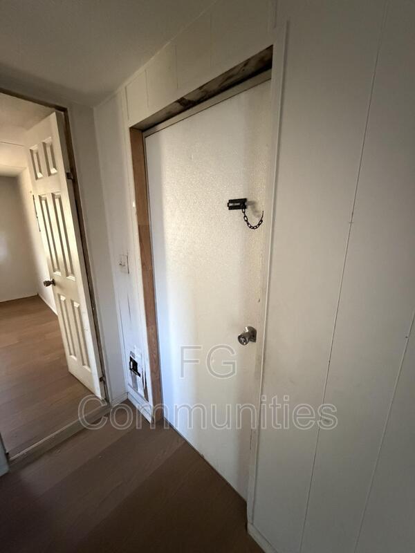 Building Photo - 1815 Conley Rd