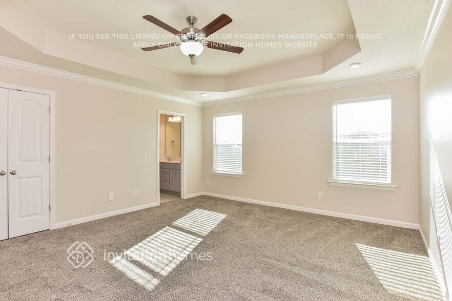 Building Photo - 7333 Maroney Dr