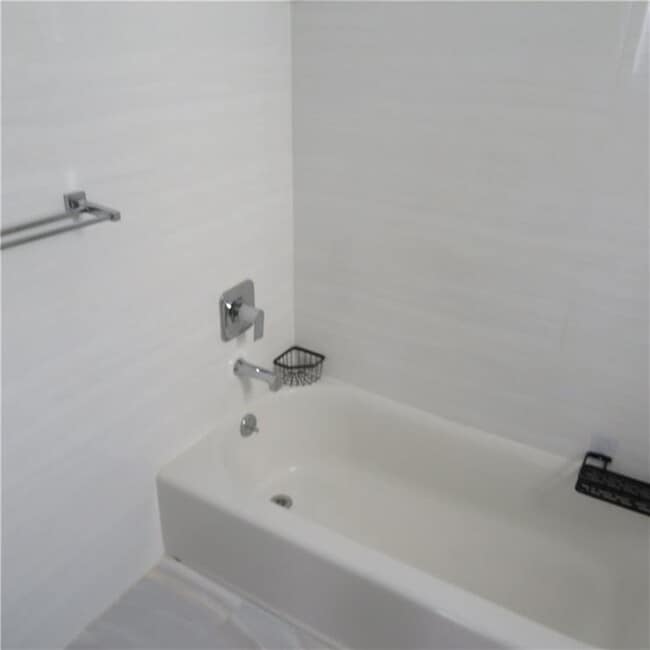 Building Photo - 434 Ave Y